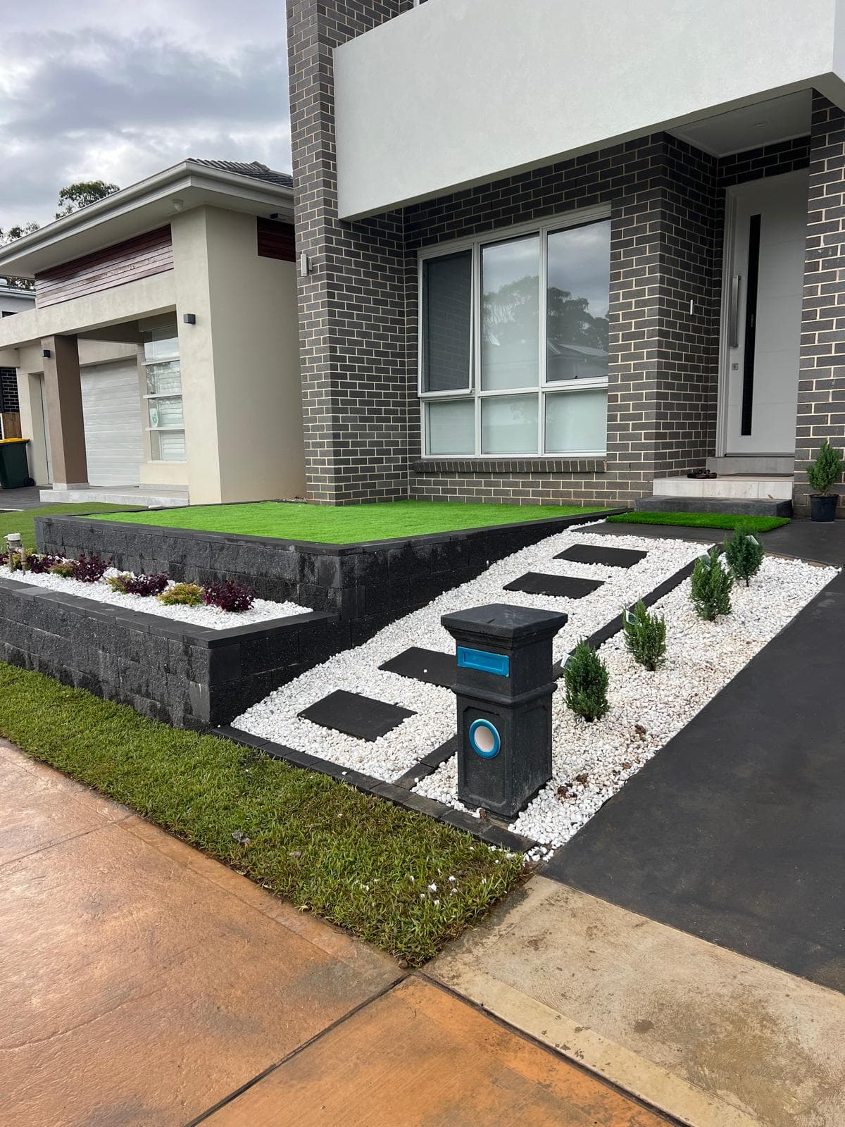 Structural Retaining Wall